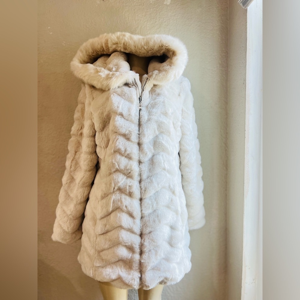 Gallery Cream Faux Fur Hooded Coat